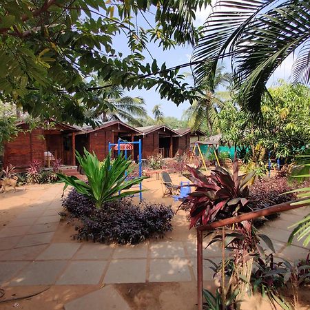 Beach Cottages - Pousada Donaciana Baga Esterno foto