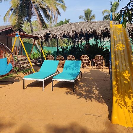 Beach Cottages - Pousada Donaciana Baga Esterno foto
