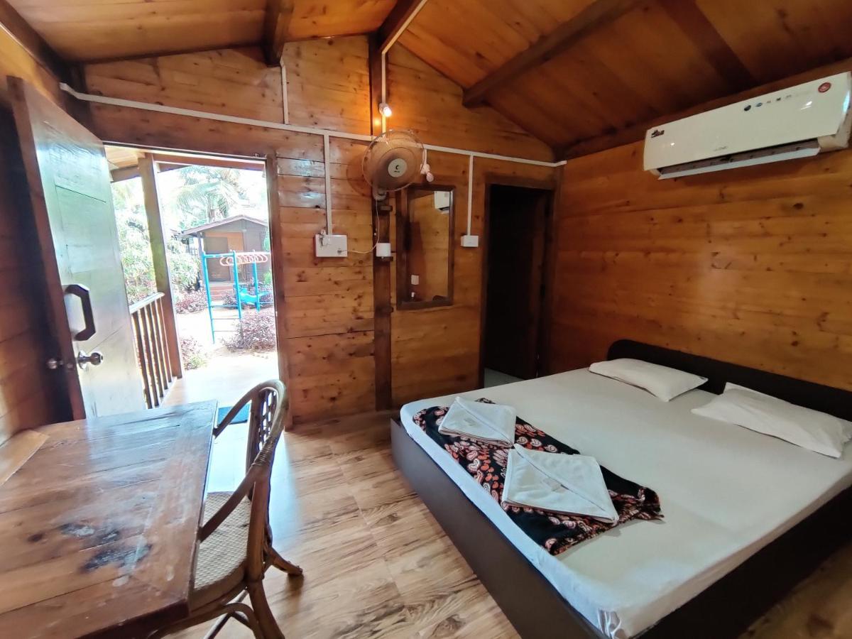 Beach Cottages - Pousada Donaciana Baga Esterno foto