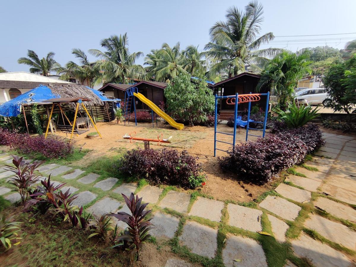 Beach Cottages - Pousada Donaciana Baga Esterno foto