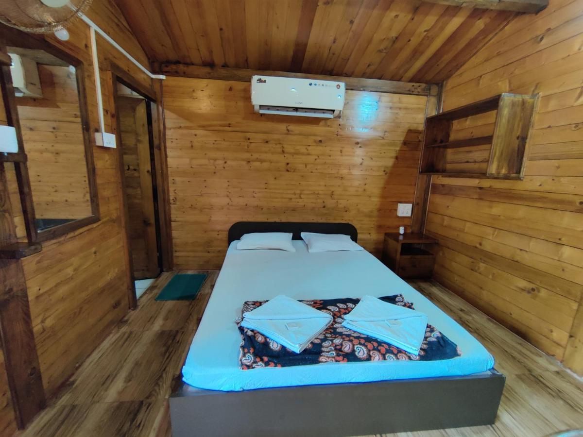 Beach Cottages - Pousada Donaciana Baga Esterno foto